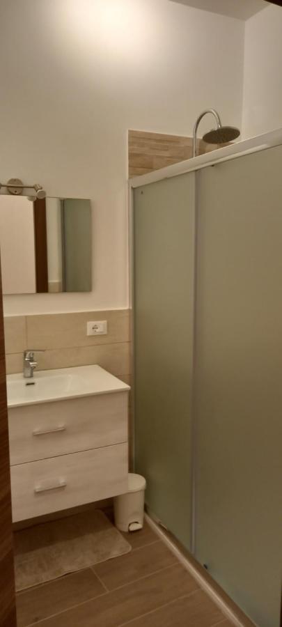 Appartamento 4/5 Posti Letto Florença Exterior foto